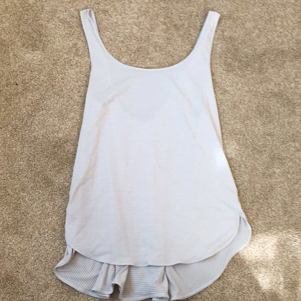 Lululemon workout tank